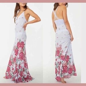 Free People Get To You Floral Maxi Dress Hydrangea Combo (100)